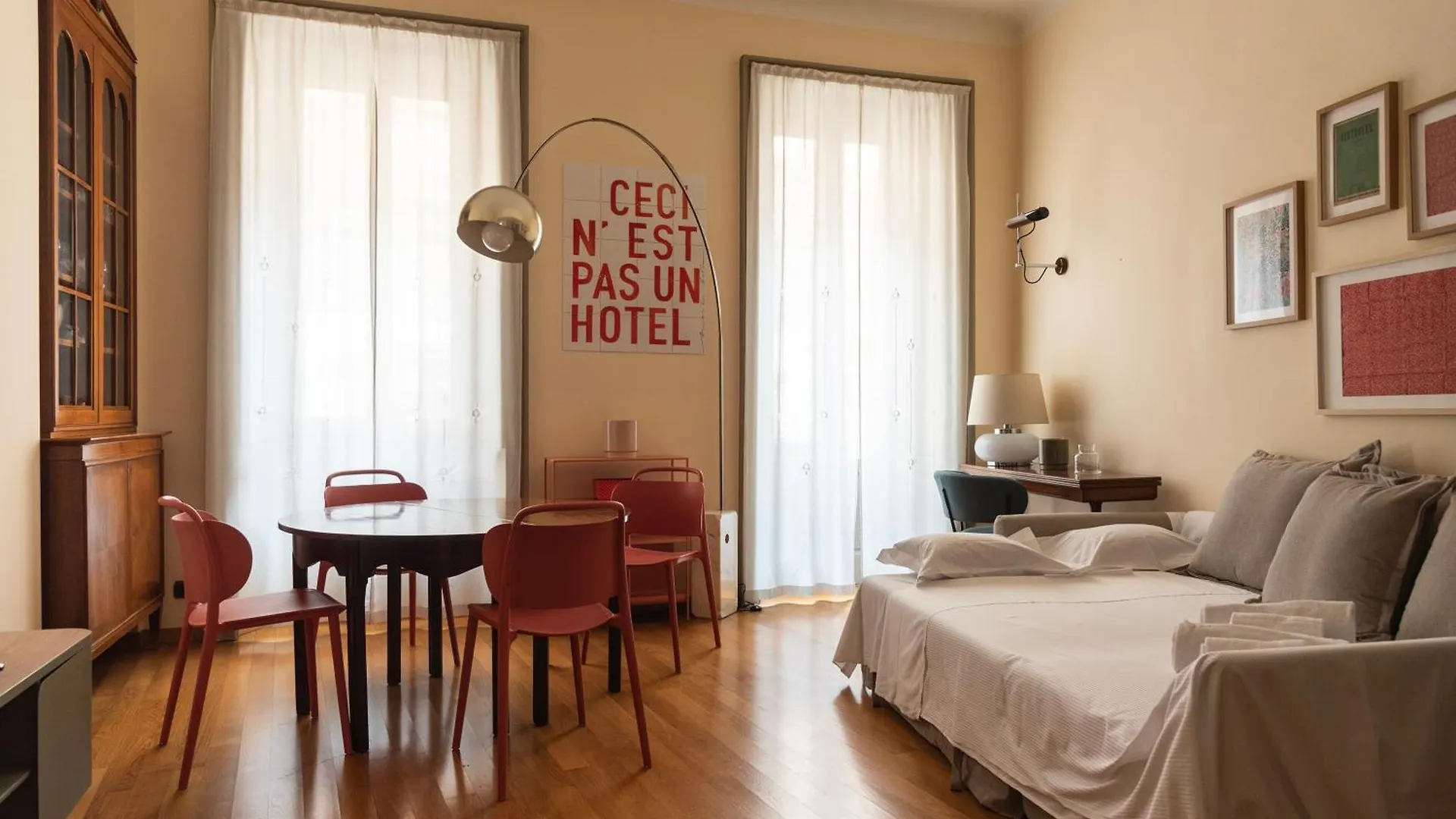 Youhosty - Milano Charm Via Torino Italien